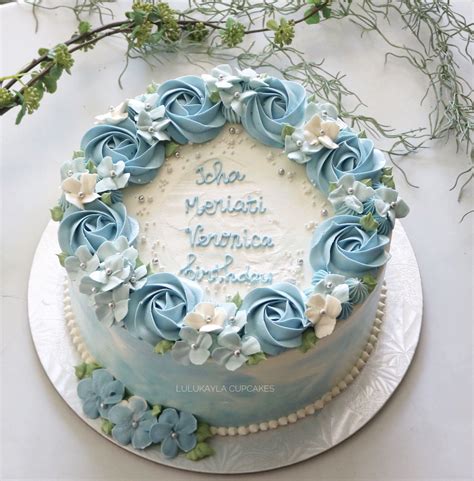 Blue Flower Cake Flower Cake Design Birthday Cake With Flowers
