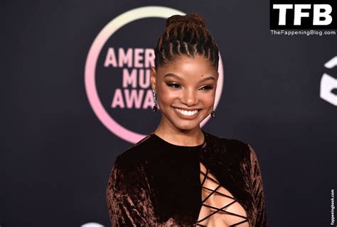 Halle Bailey Nude FapMash