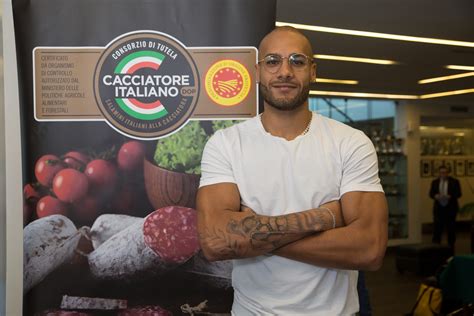 Now, lamont marcell jacobs is the primary from italy to carry the title of world's quickest man. Gli sportivi insegnano come preparare un panino salutare ...