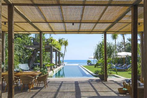 6 Best Luxury Beachfront Villas to Rent in Bali