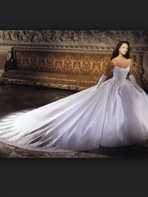 Most Expensive Wedding Dress In The World Most Expensive Wedding Dress