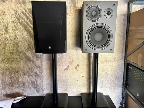 speakers and speaker stands for sale. - Speakers & Subwoofers