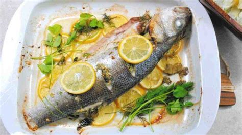Check spelling or type a new query. Pesce persico al forno prezzemolo e limone | semplice e ...