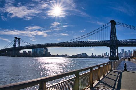 A Guide To The East River Greenway Of Manhattan Run Bike And Walk