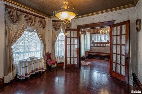 Look Inside Circa 1890 In Illinois That Staircase 144900 The