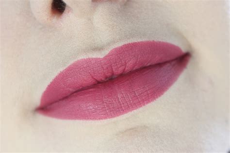 Mac Powder Kiss Lipsticks Burning Love And Devoted To Chili Irina Touwnl