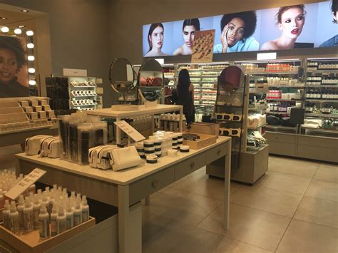 H&M Beauty Haul (Singapore) | HERTRAVELOGUE.COM