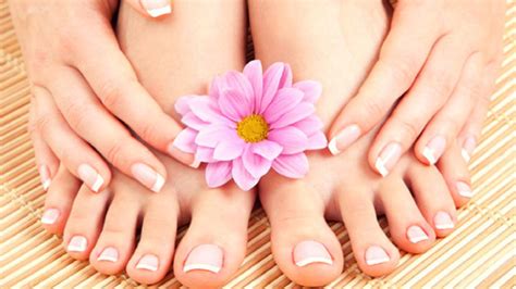 tips to keep your feet healthy clean and odor free
