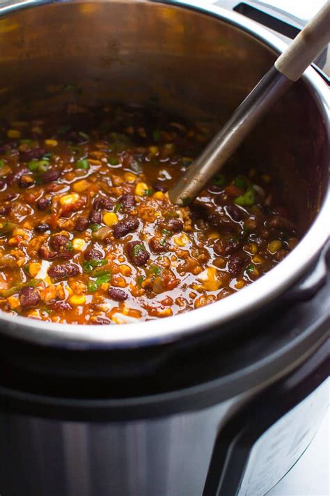 Snuggle up to this healthy instant pot turkey chili that makes a saute the ground meat and garlic until the meat is all browned (usually only takes me like five minutes in the ip). Instant Pot Turkey Chili - iFOODreal