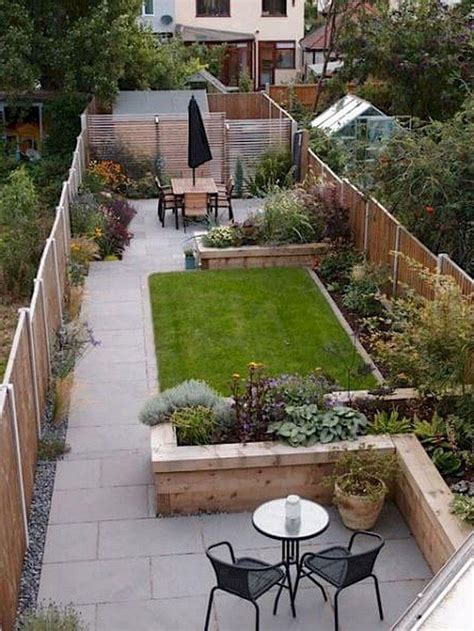 Luckily, whether you're working with a tight budget or have a healthy budget for your updates, we're sharing backyard ideas guaranteed to refresh your backyard. 42 Brilliant Small Backyard Design Ideas On A Budget ...