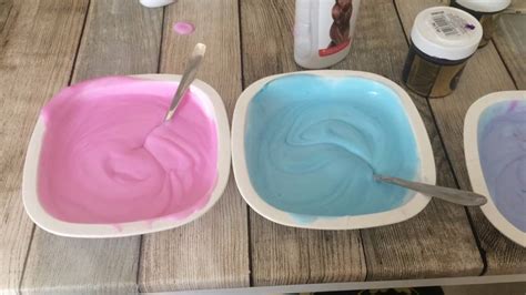 To apply a blue dye on pink hair, you must consider two things: DYING MY HAIR: pastel pink and green - YouTube