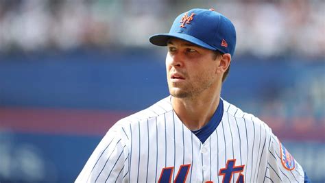 New York Mets Sp Jacob Degrom Wins 2nd Consecutive Cy Young