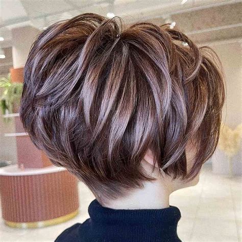 18 Types Of Ear Length Bob Haircuts Women As Asking For Right Now
