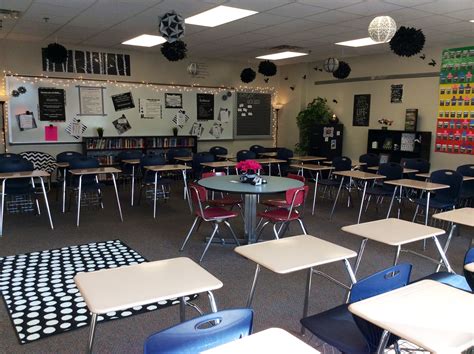 my black and white classroom has been so much fun this year i m really loving this sea