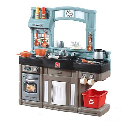 Here is a list of key features for you to look for and some of. The Best Plastic Play Kitchens for Toddlers in 2020 - KidChenz