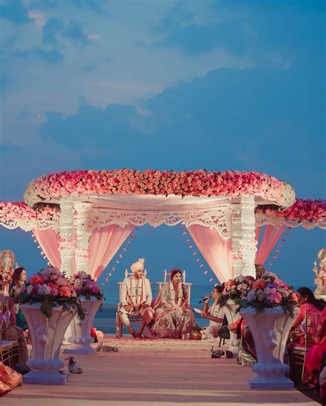 45 Gorgeous Mandap Ideas For Your Indian Wedding Ceremony Dallas Oasis