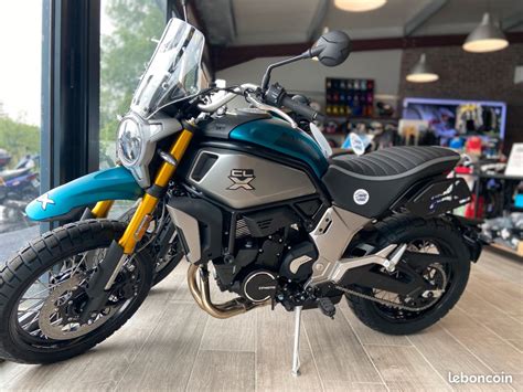 Cf Moto 700 Cl X Adventure Avec 1 200 Euros Offerts Motos