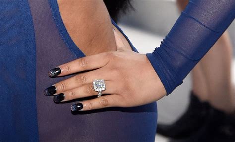 These Are The Best Manicures From The Emmys Red Carpet Celebrity