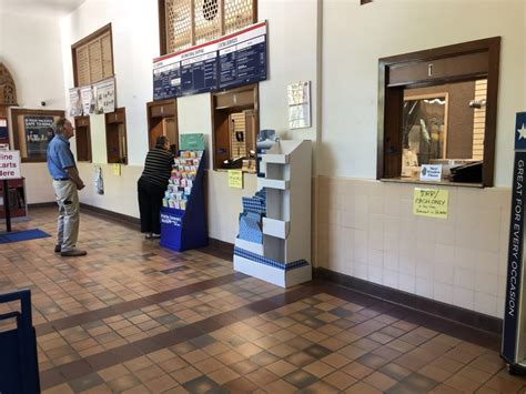Users report major sites down, including amazon, guardian, nyt & reddit. Internet Outage at Franklin Square Post Office Affects ...