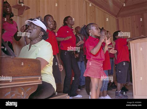 Black Choir High Resolution Stock Photography And Images Alamy