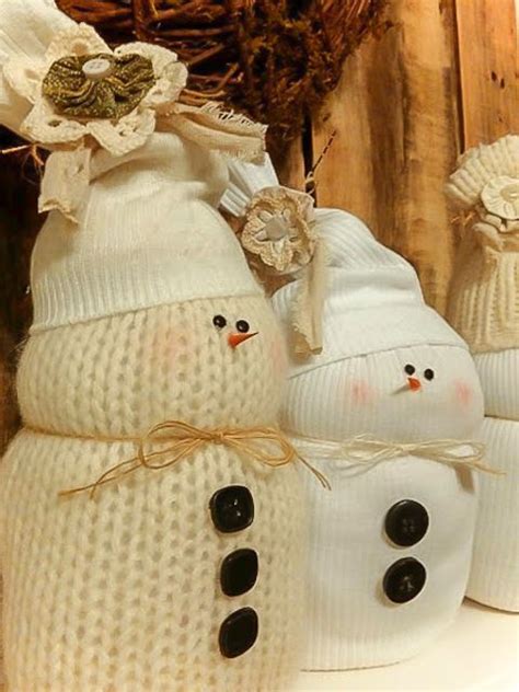 Another Use For Goodwill Sweaters Snowmen Crafts Seasonal Holiday