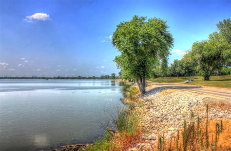 Scenic Lakeshore At Horseshoe Lake State Park Illinois Image Free