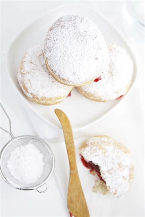 Strawberry Jelly Filled Doughnuts Bell Alimento