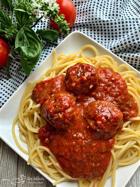 To begin, place all the ingredients in a large bowl and combine well. Homemade Italian Meatballs | Recipe in 2020 | Homemade ...