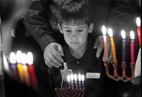 Hanukkah Or Chanukah How To Spell The Jewish Holiday A Few Ways