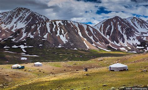 10 Reasons To Visit Mongolian Altai Mountains