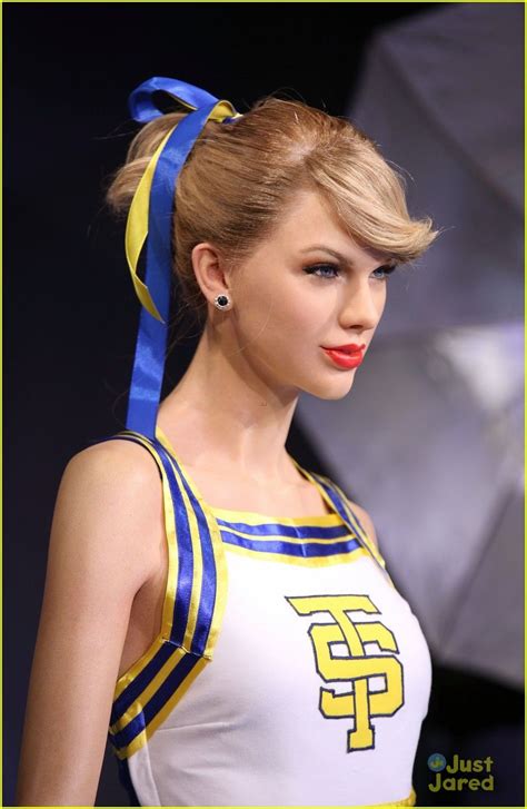 Taylor Swifts New Wax Figure Is Ready To Shake It Off While Dressed