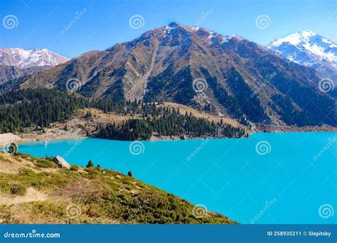 Amazing Mountain Lake With Turquoise Water Stock Image Image Of Blue