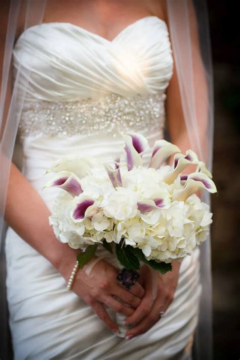 This Bride Had A Great Purple Touched Calla Lily Bouquet