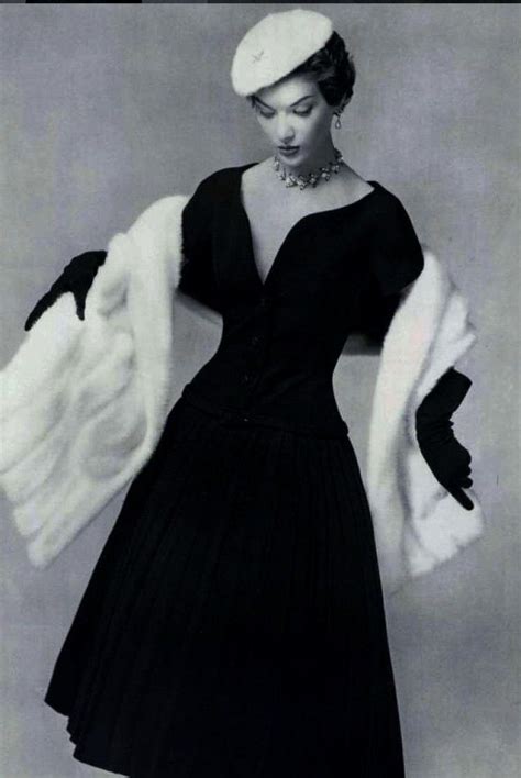 Pin By Mimosa On Dior 1947 1957christian Dior 1950s Fashion