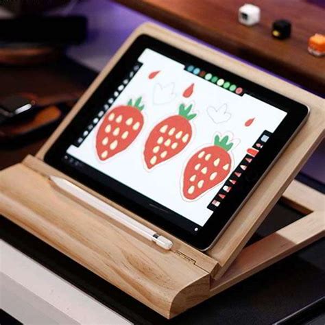 The Handmade Adjustable Wooden Tablet Stand For Drawing Gadgetsin
