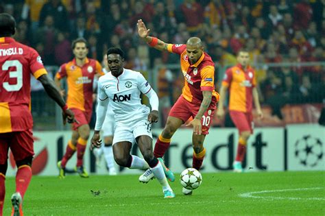 Galatasaray 1 0 Manchester United 20 Kasım 2012 Gol Burak Flickr