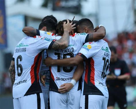 Alajuelense Secures Spot In Final And Sets New Record In Costa Rican
