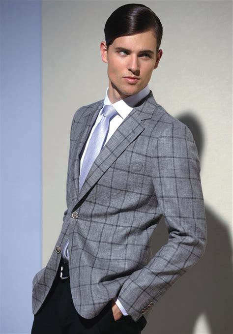 At nnnow, you can find a wide variety. Look Book - Luciano Chicago | Checkered suit, Mens fashion ...
