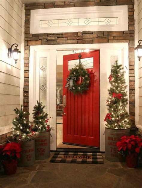 50 Best Christmas Porch Decoration Ideas For 2021