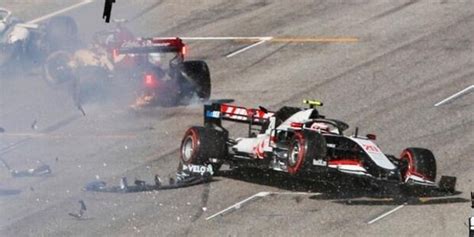 Die grand prix rennfahrer und teams im porträt bei rtl.de. Formel 1 Rennen Heute Unfall : Formel 1 Sebastian Vettel ...