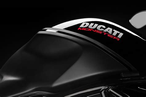 Black on black, ou noir sur noir, désigne le nouveau coloris 2020 pour la ducati monster 1200 s. 2020 Ducati Monster 1200 S 'Black on Black' Unveiled for +$400