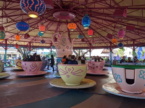 Mad Tea Party Overview Disney S Magic Kingdom Attractions Dvc Shop