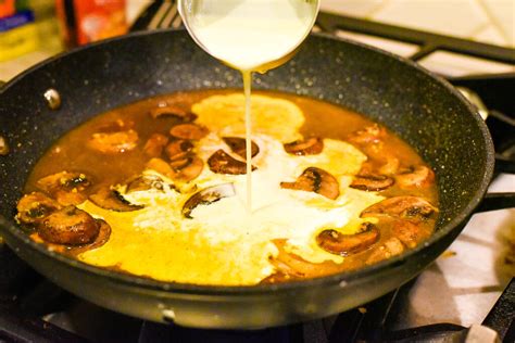 A creamy and delicious classic italian dish that is ready in under 30 minutes! Creamy Chicken Marsala | Dude That Cookz