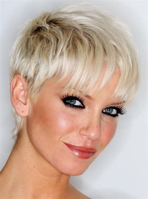 Get your own unique style that'll suit you the best! 20 Collection of Short Haircuts For Curvy Women