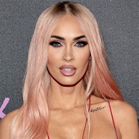 Pink Hair Is Officially The Celebrity Hair Colour Trend We Ll Be Seeing