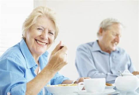 Making Mealtime Magic For Older Adults In Health Care Communities