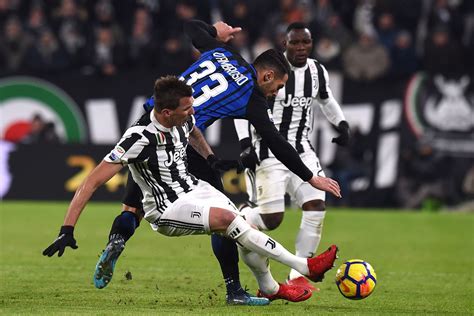 Storicamente, l'inter è in vantaggio negli scontri diretti storici nella massima serie (68 vittorie, 55 pareggi, 54 sconfitte). Inter Milan vs Juventus Betting Pick 28 April 2018