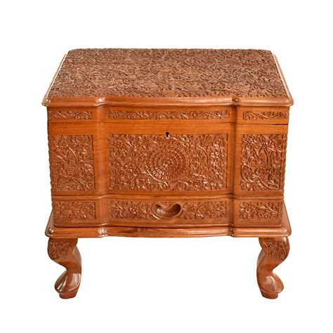 Handcrafted Kashmiri Floral Carving Walnut Wood Treasure Box The Kay