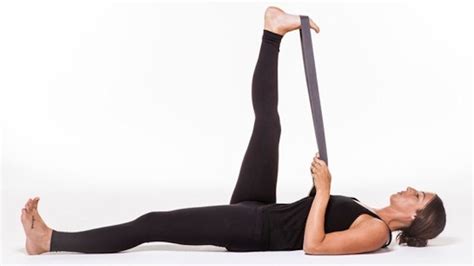 8 Posições De Yoga Para Aliviar A Dor Lombar Go Outside