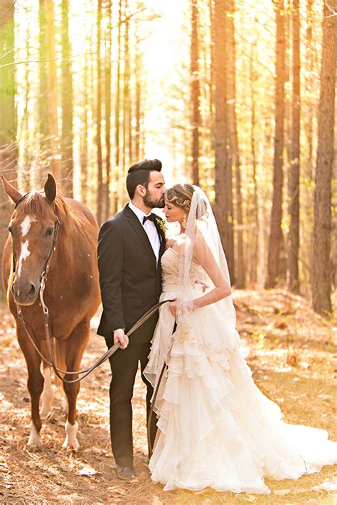Maybe you would like to learn more about one of these? 20 Enchanting Wedding Photo Ideas for Woodland Brides ...